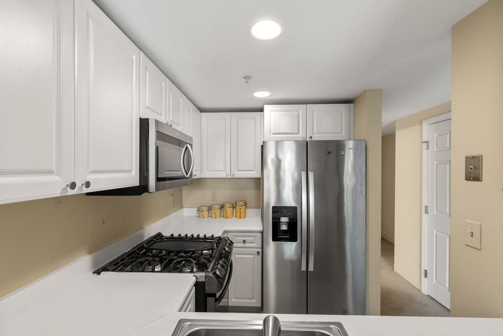 1 Nassau St # 1002, Boston MA 02111 photo 11