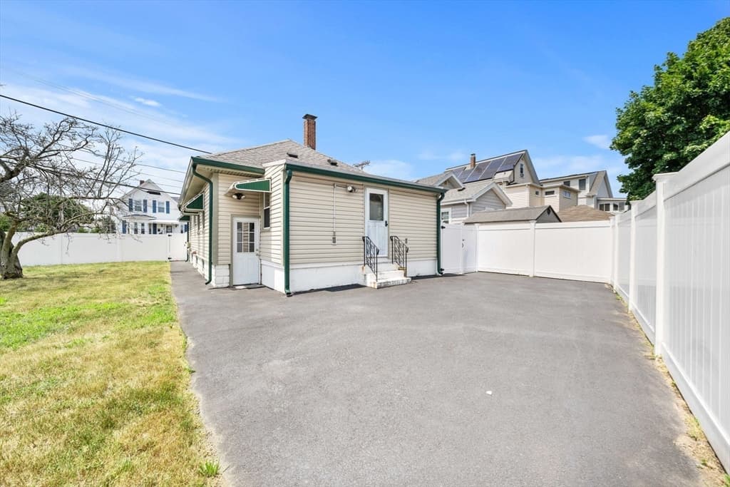 132 West Street, Malden MA 02148 photo 24
