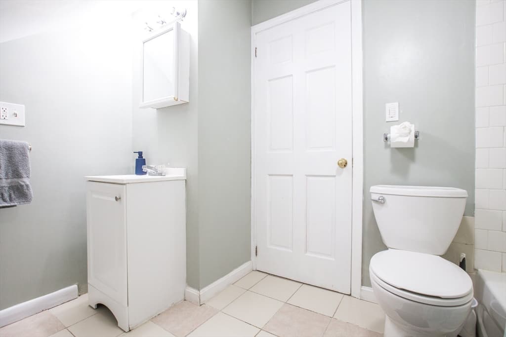 19 Verdun St, Boston MA 02124 photo 25