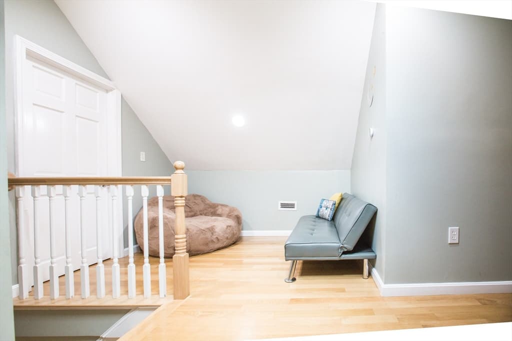 19 Verdun St, Boston MA 02124 photo 21