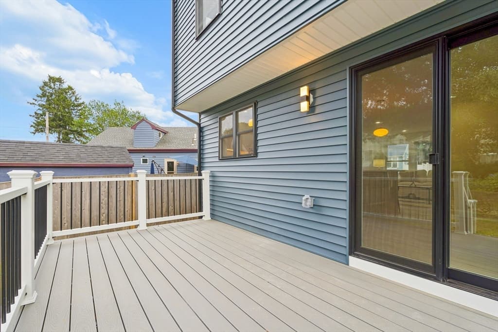 77 Hurd St, Lynn MA 01905 photo 36
