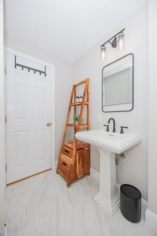 60 Justine Rd, Plymouth MA 02360 photo 12