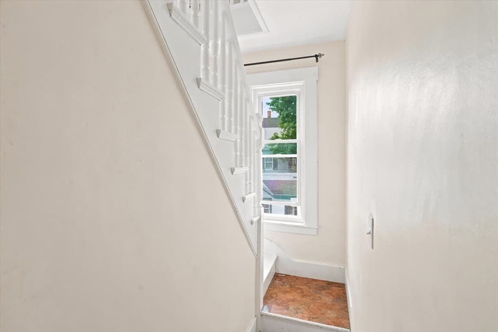 17 Basset St, Lynn MA 01902 photo 30