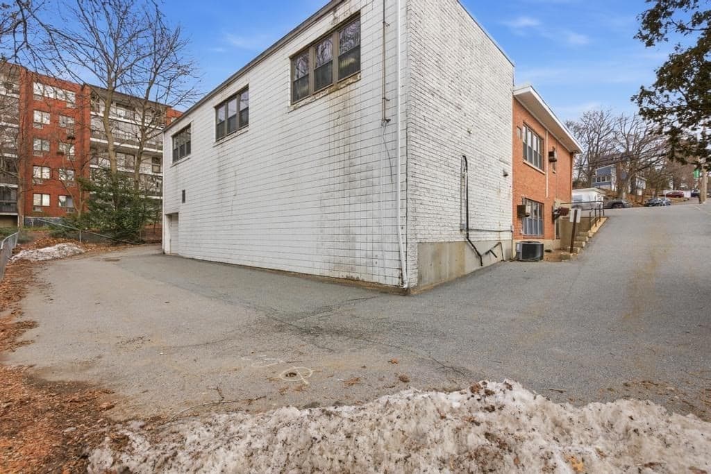 174 Green St, Melrose MA 02176 photo 40