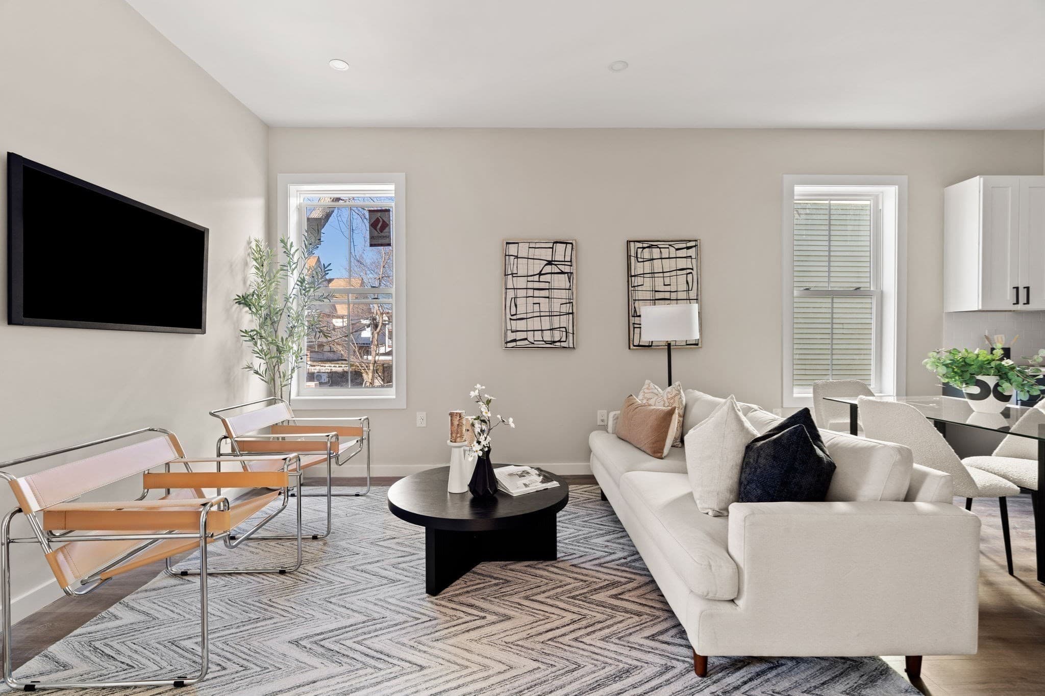 Condominium at 28 Hansborough St. # 5, Boston MA 02124, photo 3 of 15