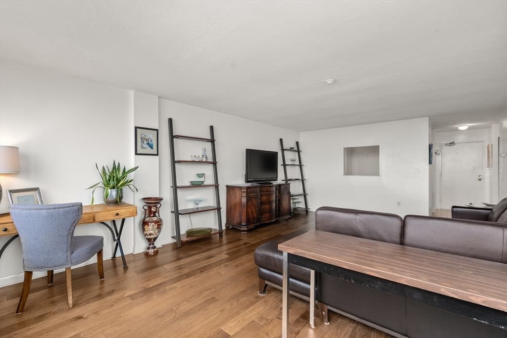 77 Adams St # 1206, Quincy MA 02169 photo 22