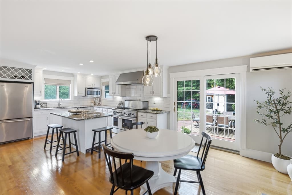 37 Grand St, Canton MA 02021 photo 16