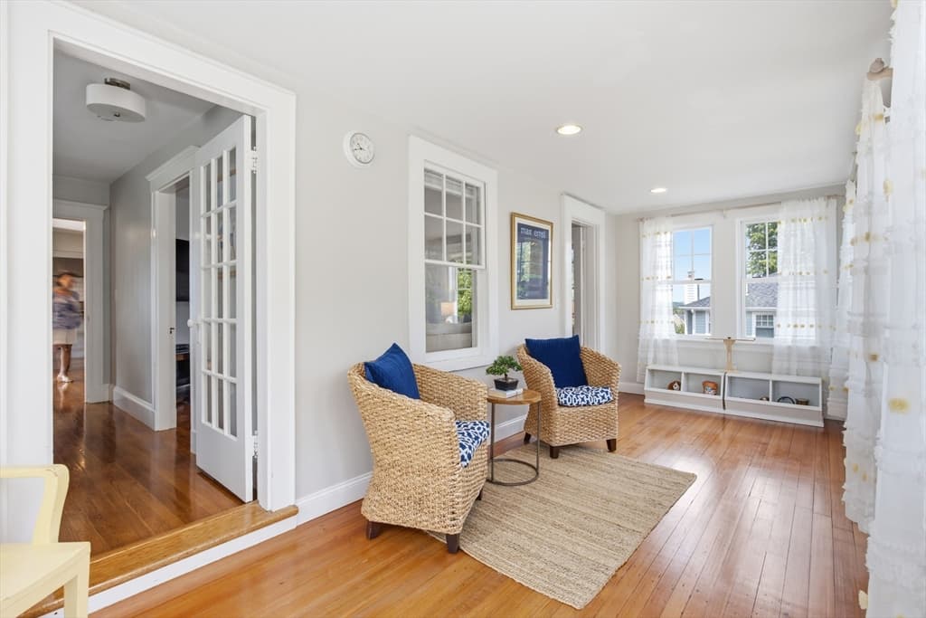 37 Grand St, Canton MA 02021 photo 3