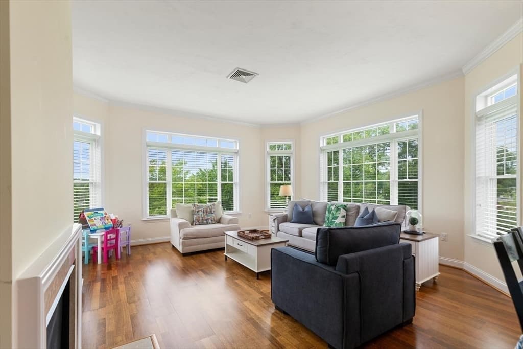 295 Salem St # 98, Woburn MA 01801 photo 2