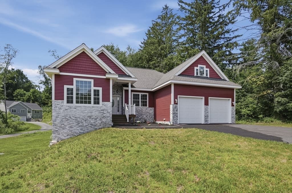 Single Family Residence at 73 Dudley Hill Road, Dudley MA 01571, Dudley, photo 3 of 40