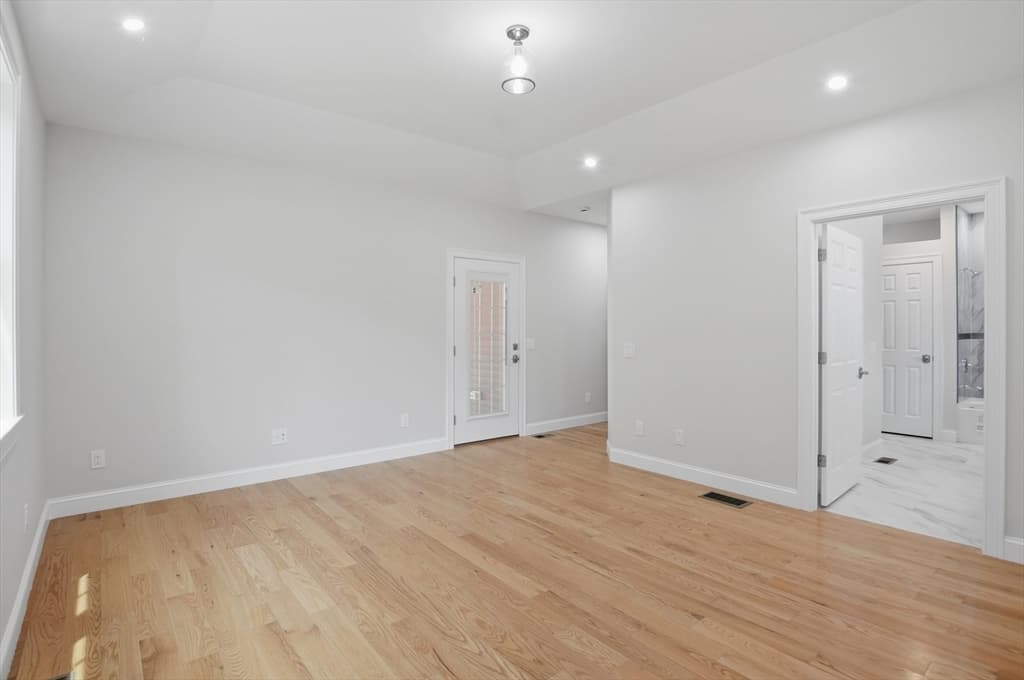 Single Family Residence at 73 Dudley Hill Road, Dudley MA 01571, Dudley, photo 18 of 40