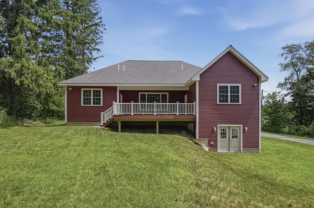 Single Family Residence at 73 Dudley Hill Road, Dudley MA 01571, Dudley, photo 37 of 40