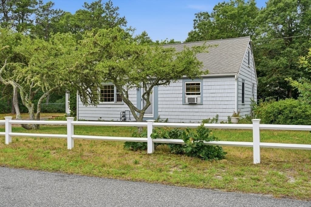 127 Indian Trl, Dennis MA 02639 photo 6