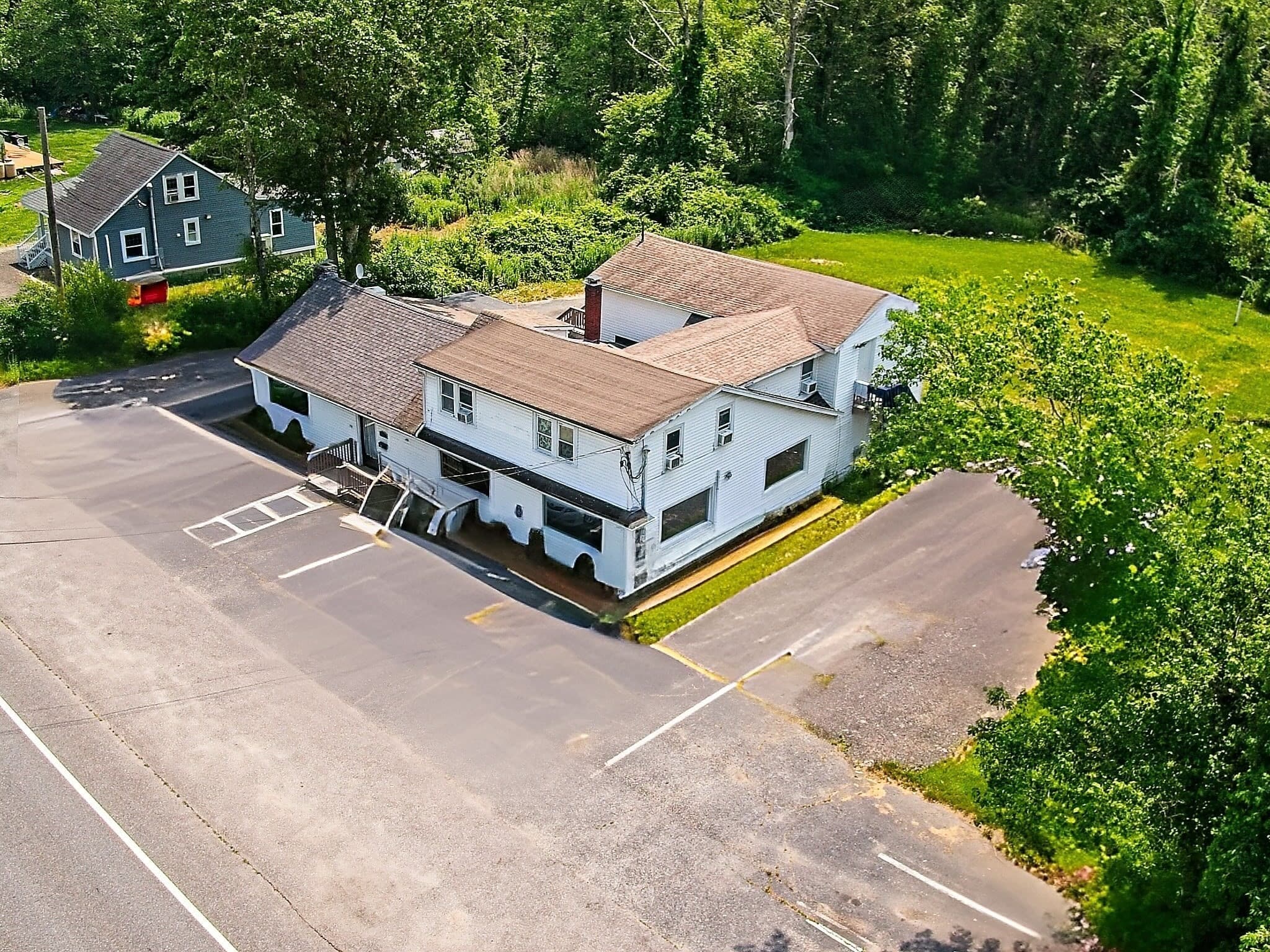 87 Winthrop St, Rehoboth MA 02769
