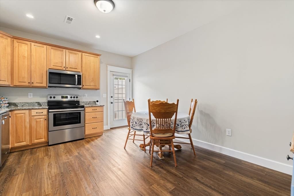 Condominium at 90 Sterling St, West Boylston MA 01583, West Boylston, photo 6 of 30