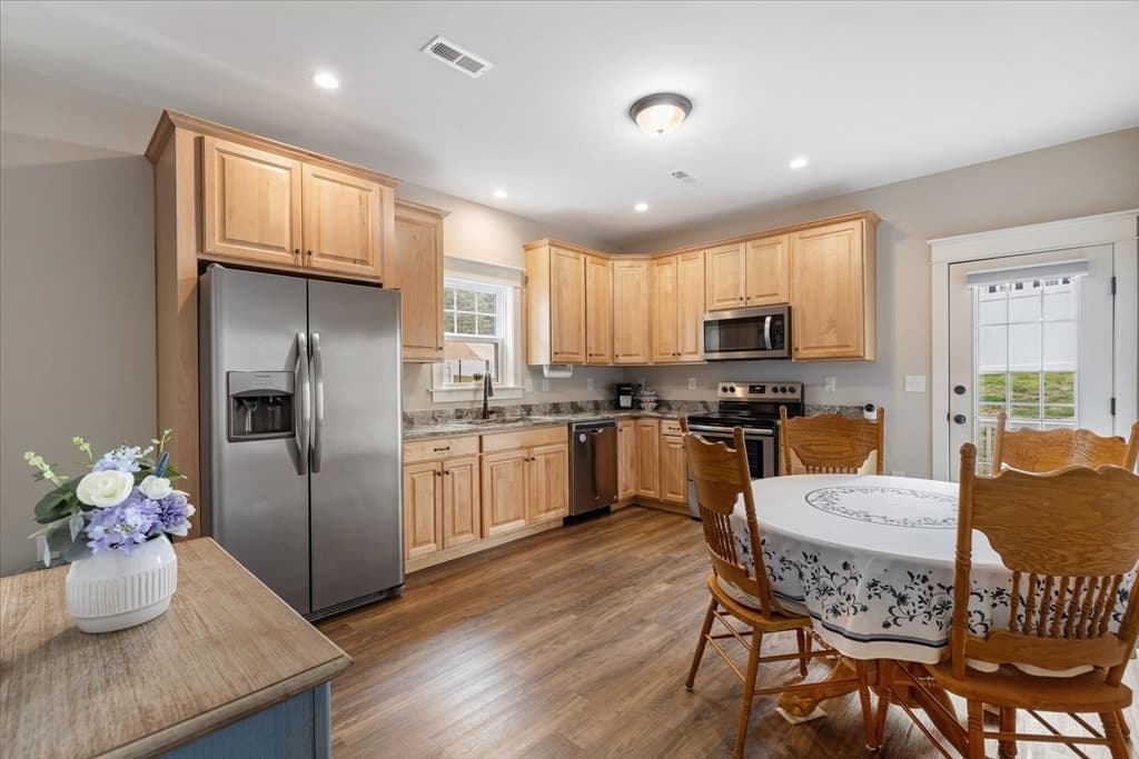 Condominium at 90 Sterling St, West Boylston MA 01583, West Boylston, photo 7 of 30