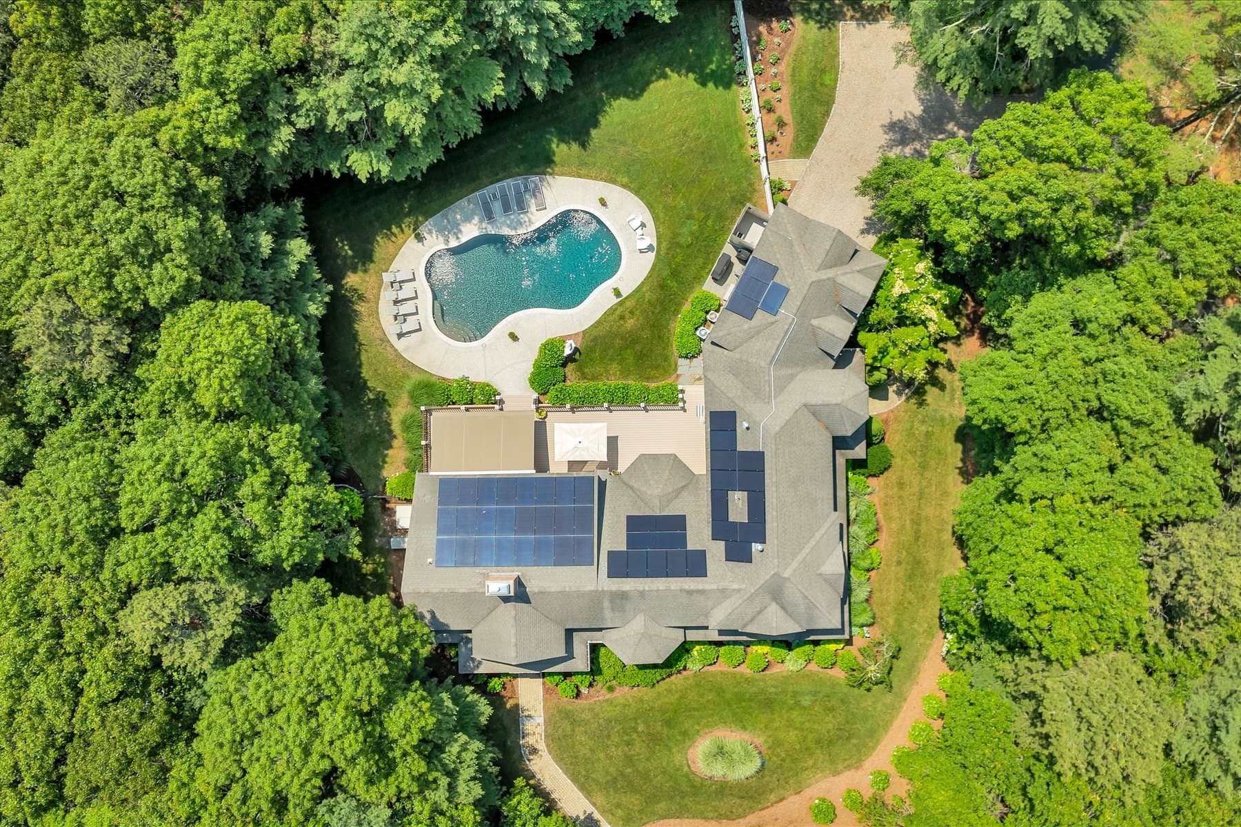 Single Family Residence at 72 Highwood Way, Mashpee MA 02649, Mashpee, photo 5 of 35