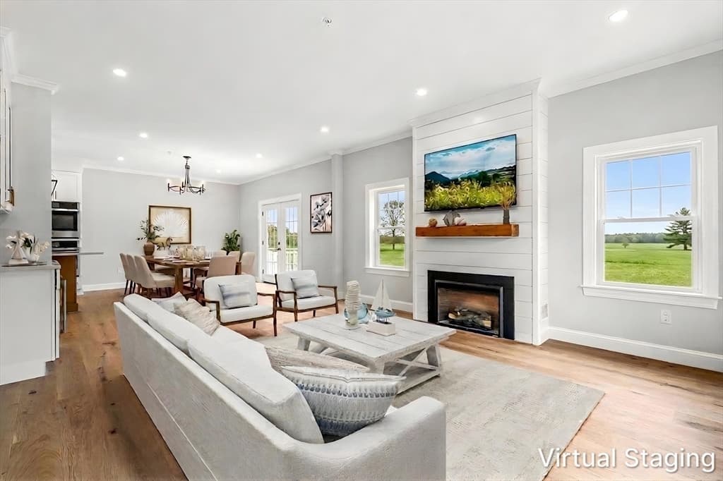 13 Whitman Circle # 13, Bellingham MA 02019