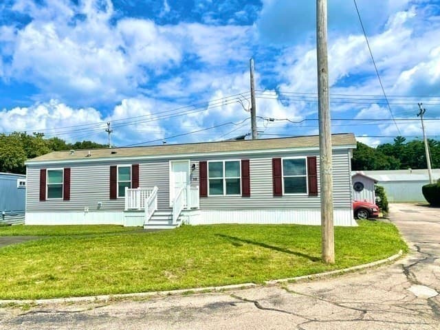 Mobile Home at 131 Washington St. # 50, Foxboro MA 02035, photo 11 of 12