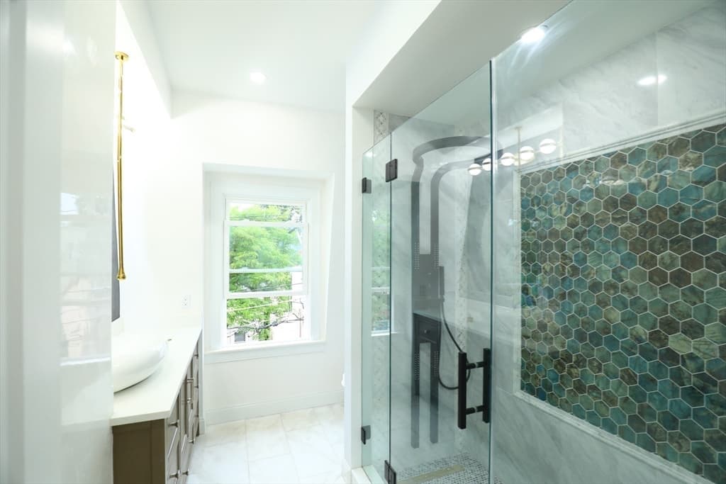 89 Trenton St # 3, Boston MA 02128 photo 24