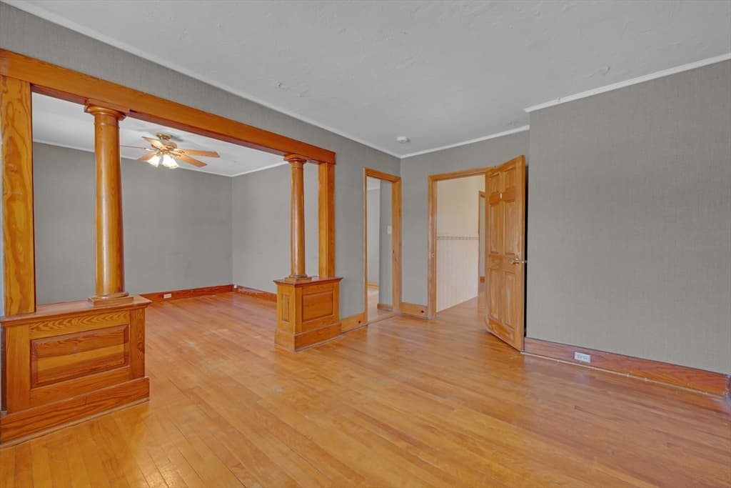 90 Sayles St, Southbridge MA 01550 photo 12