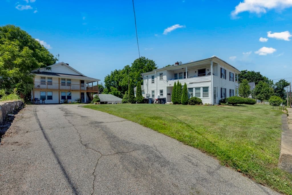 90 Sayles St, Southbridge MA 01550 photo 25