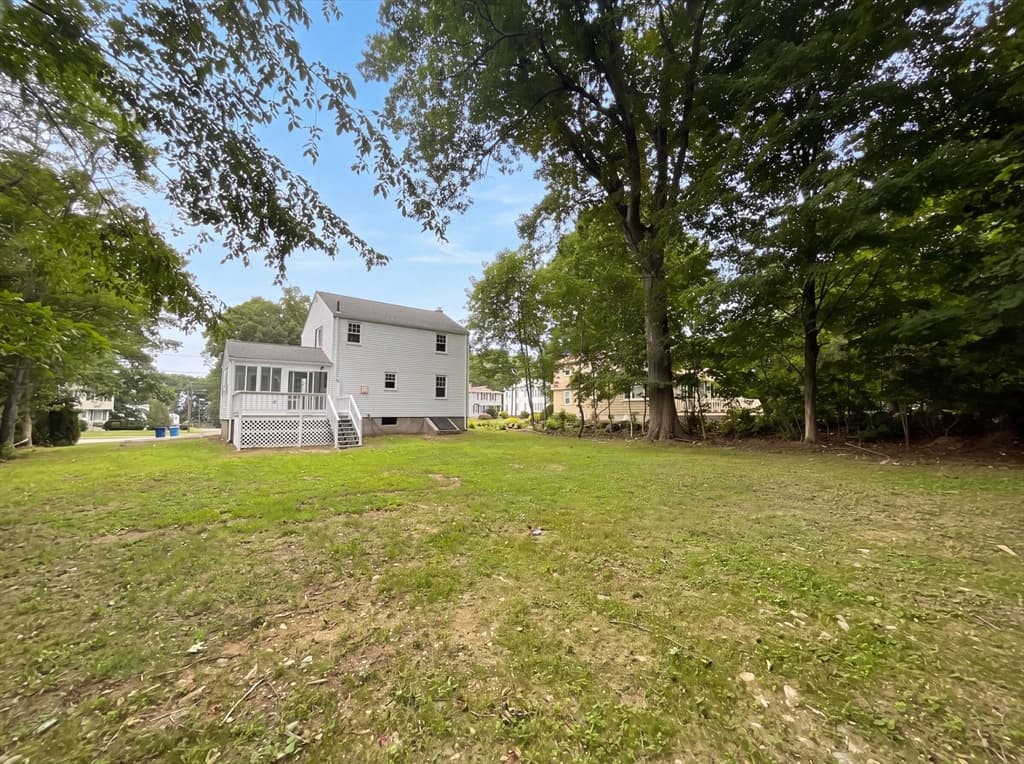 48 Woodlawn St, Randolph MA 02368 photo 25