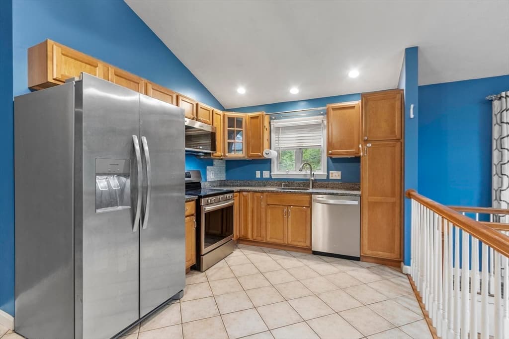 2 Stratton Dr, Hudson MA 01749 photo 26