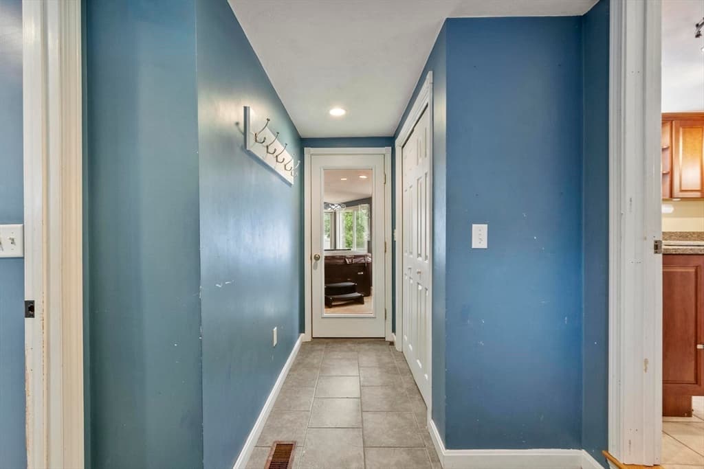 2 Stratton Dr, Hudson MA 01749 photo 25
