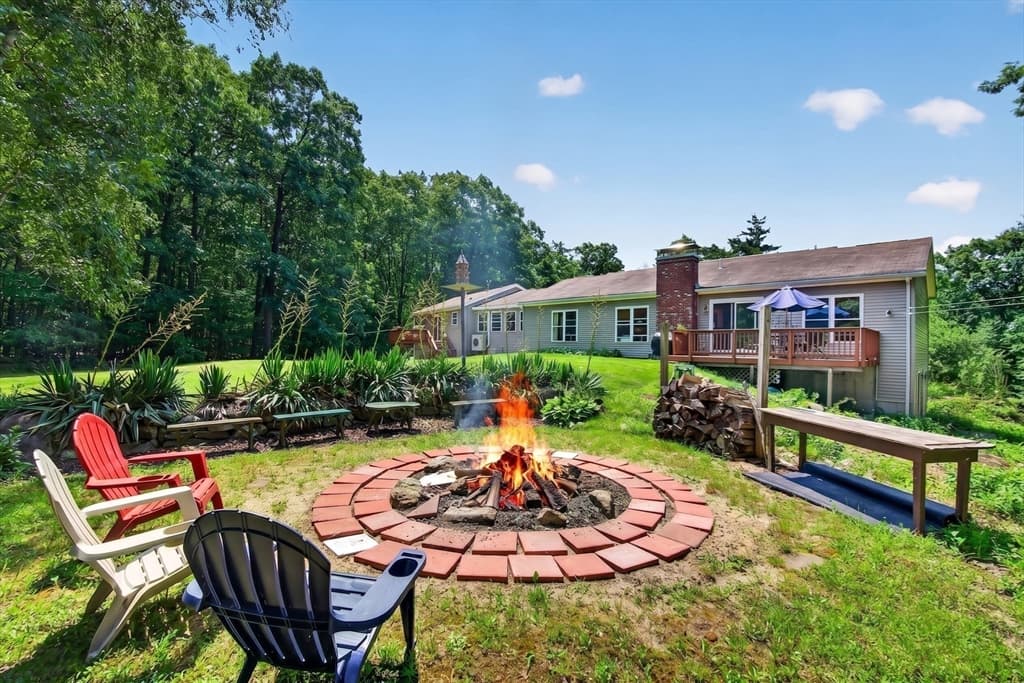 410 Billings Rd, Fitchburg MA 01420 photo 28