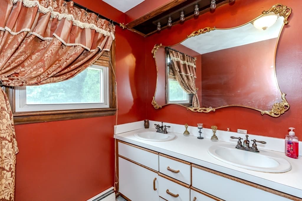 5 Spruce Street, Blackstone MA 01504 photo 24