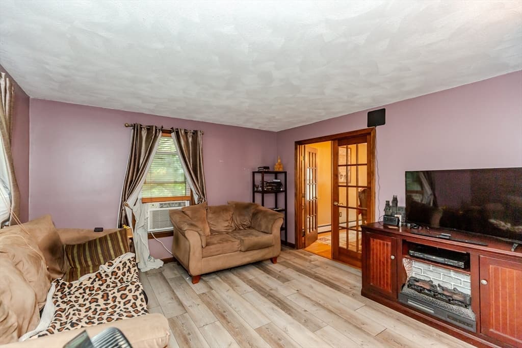 5 Spruce Street, Blackstone MA 01504 photo 11
