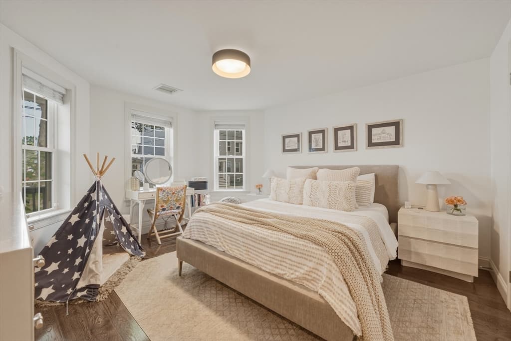 22 Otis St # 1, Somerville MA 02145 photo 15