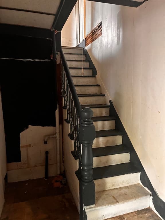 5 West High Street, Erving MA 01344 photo 9