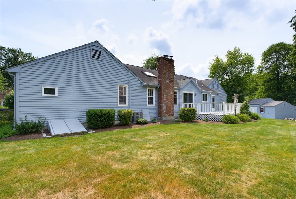 110 Colonial Road, North Attleboro MA 02760 photo 36