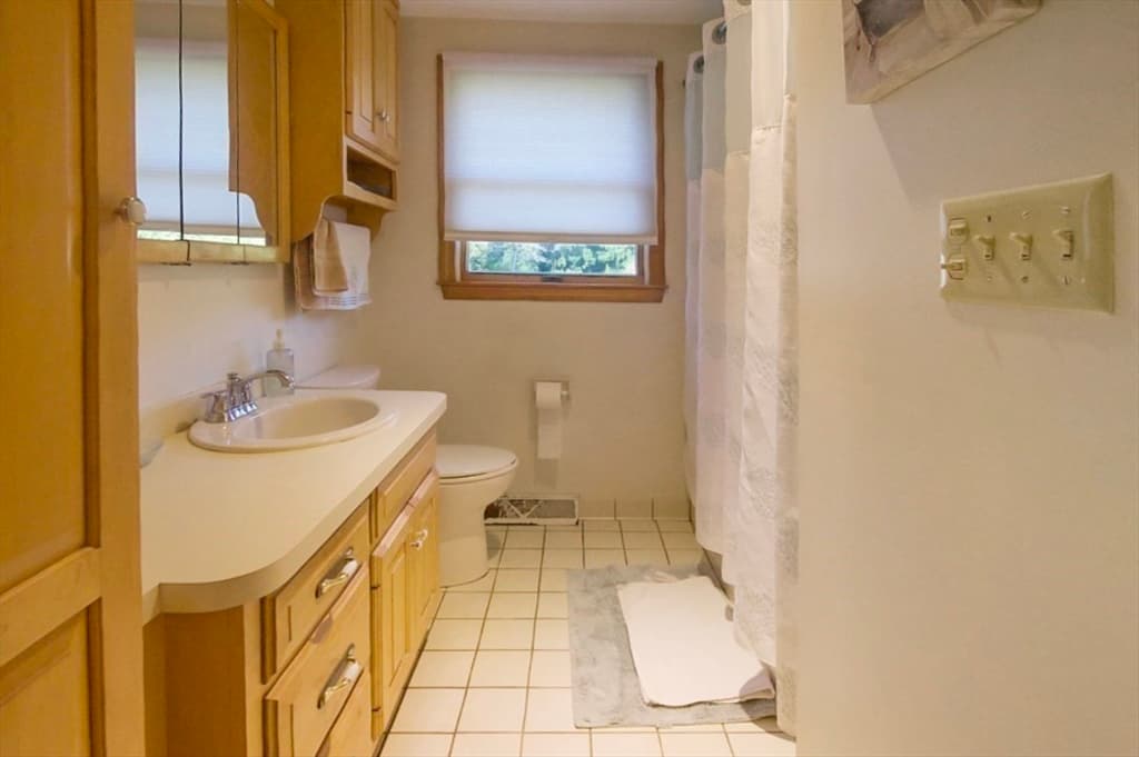 115 Hancock St, Abington MA 02351 photo 12