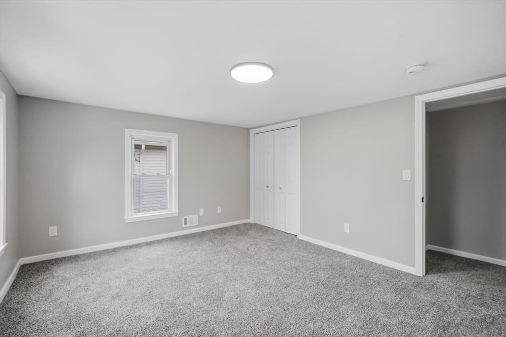 55 Fuller St, Chicopee MA 01020 photo 28