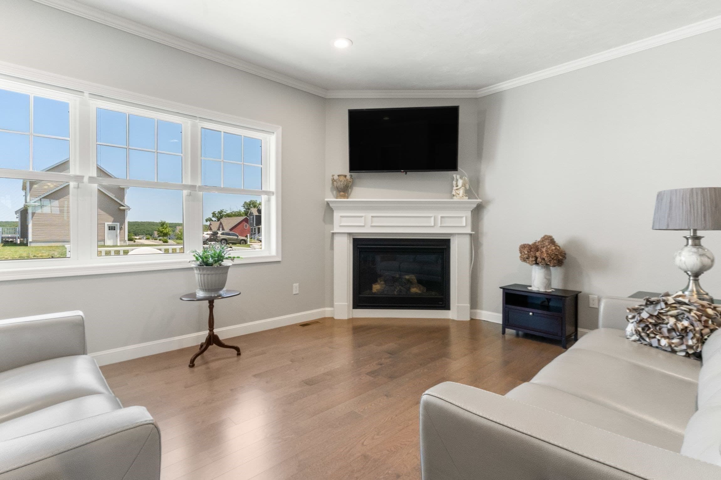 Single Family Residence at 4 Meadow Lane, Blackstone MA 01504, Blackstone, photo 6 of 23