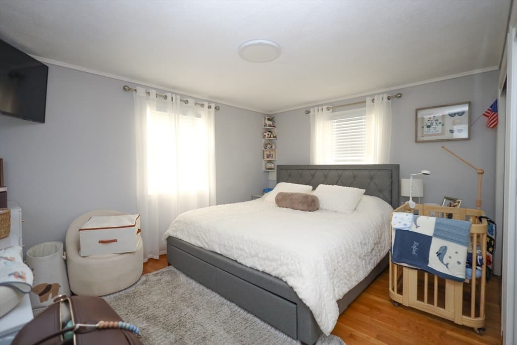 2 Family - 2 Units Up/Down at 82-84 Sylvia, Arlington MA 02476, Arlington, photo 9 of 27