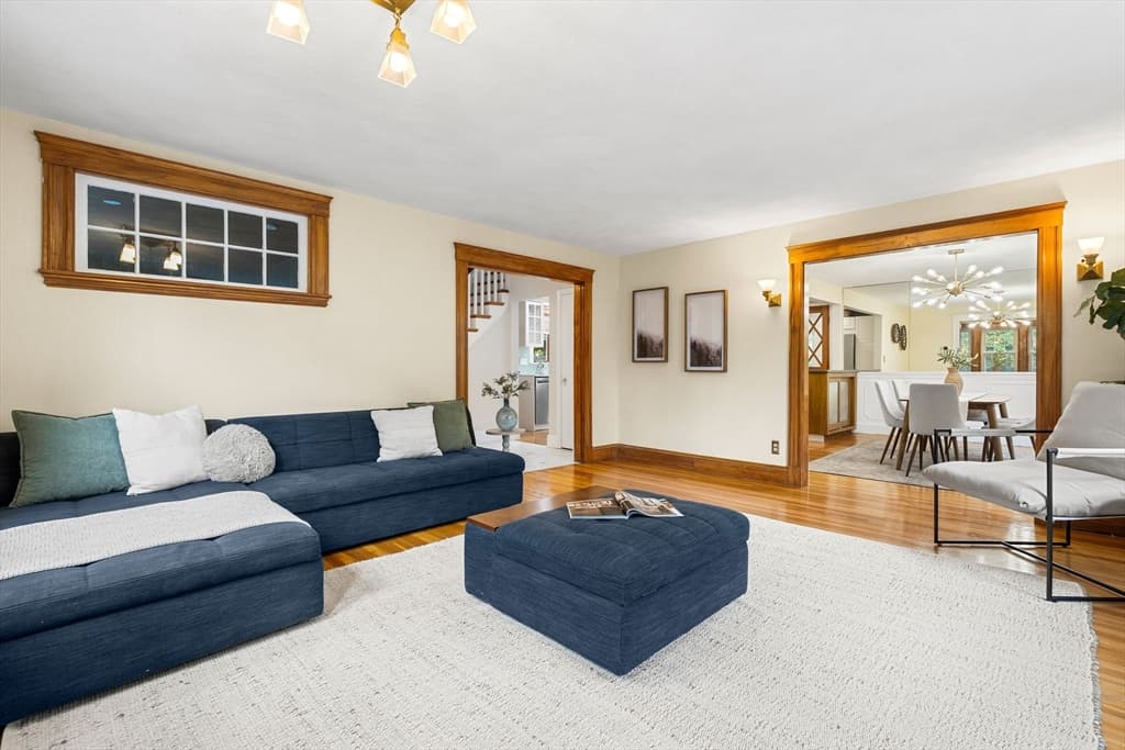 567 Winthrop St, Medford MA 02155 photo 6