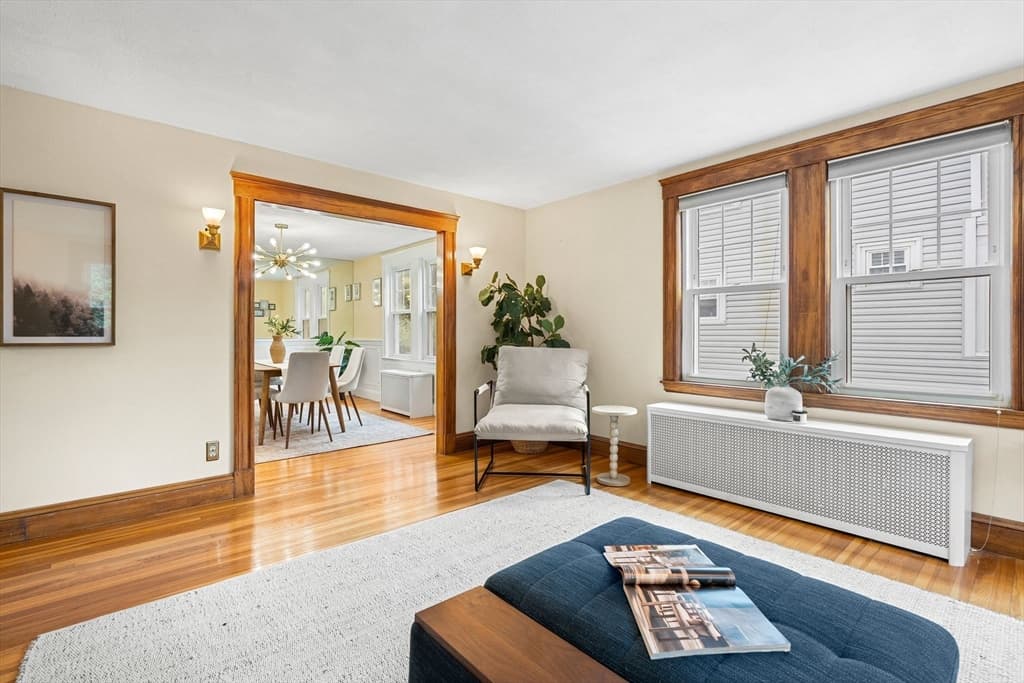 567 Winthrop St, Medford MA 02155 photo 5