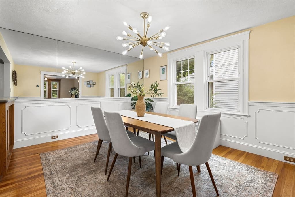 567 Winthrop St, Medford MA 02155 photo 8