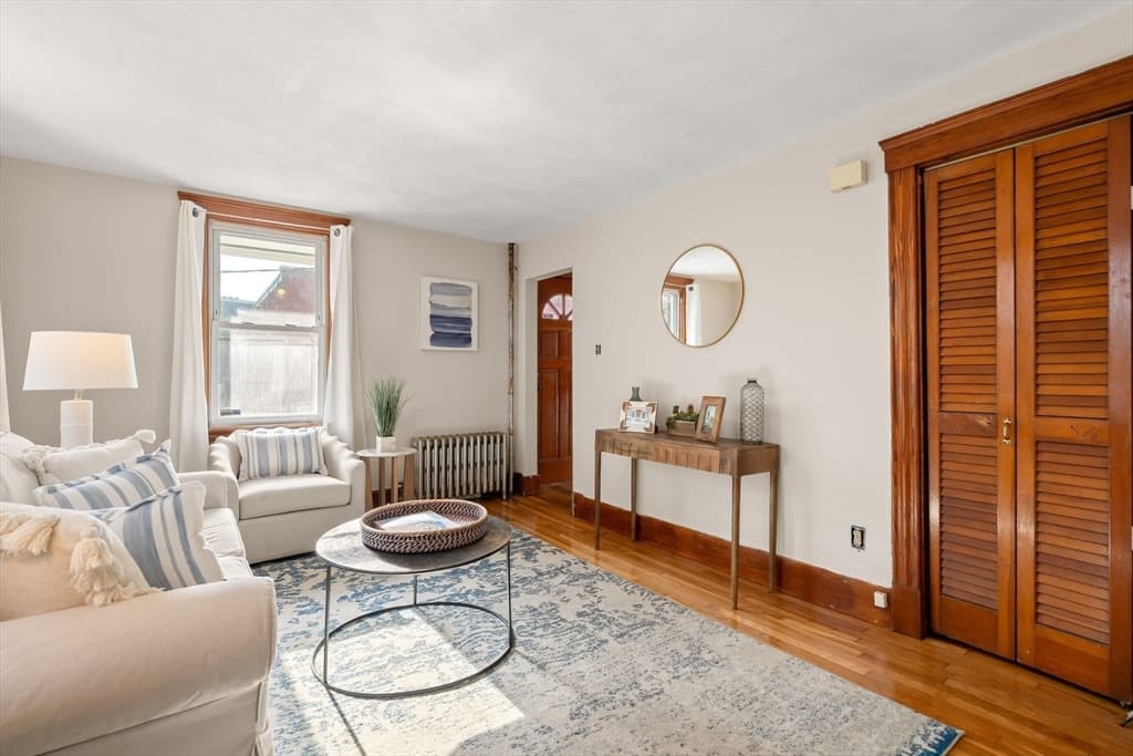 13 Oxford St, Lynn MA 01902 photo 6