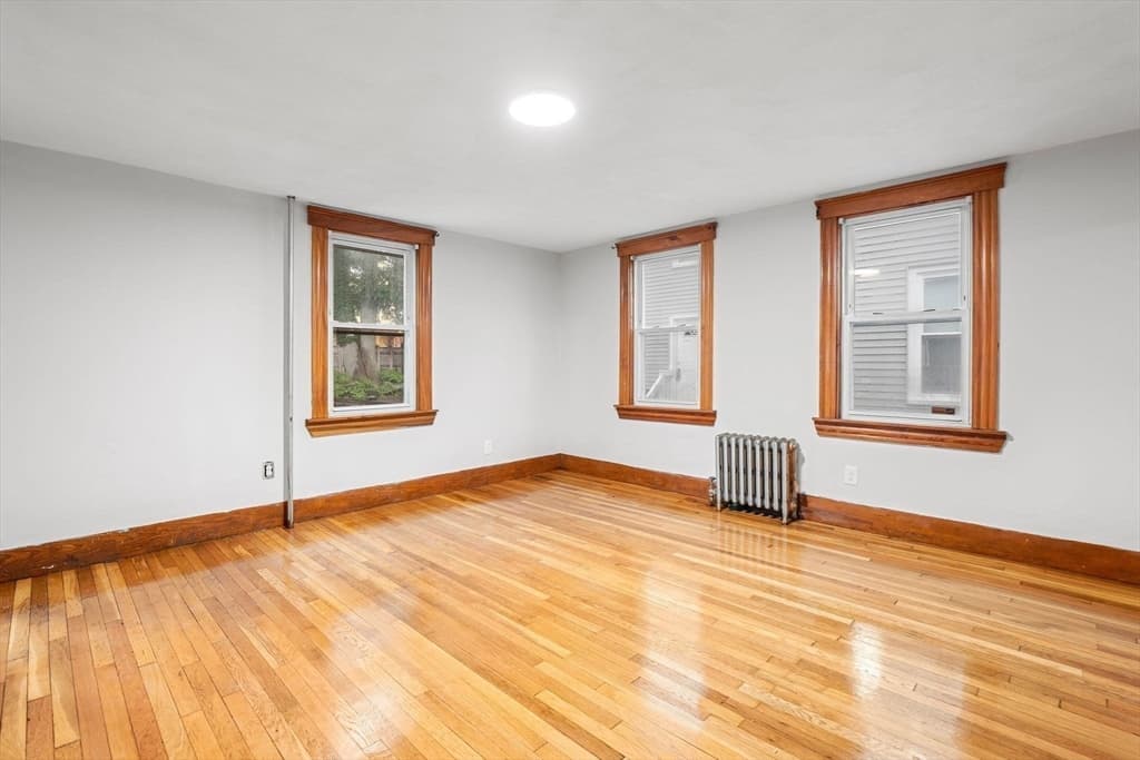 13 Oxford St, Lynn MA 01902 photo 12