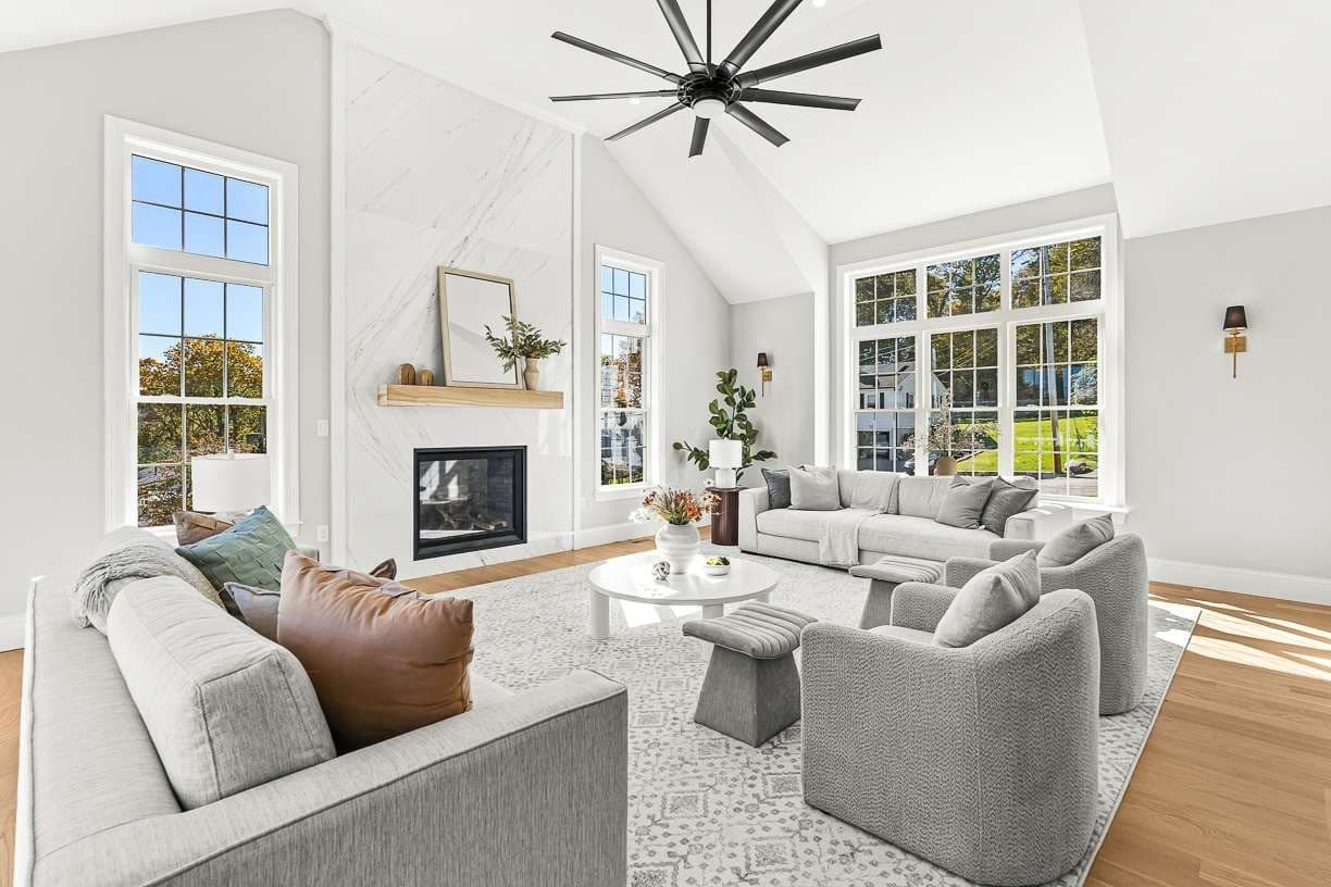Single Family Residence at 14 Liana Street, Woburn MA 01801, Woburn, photo 6 of 42