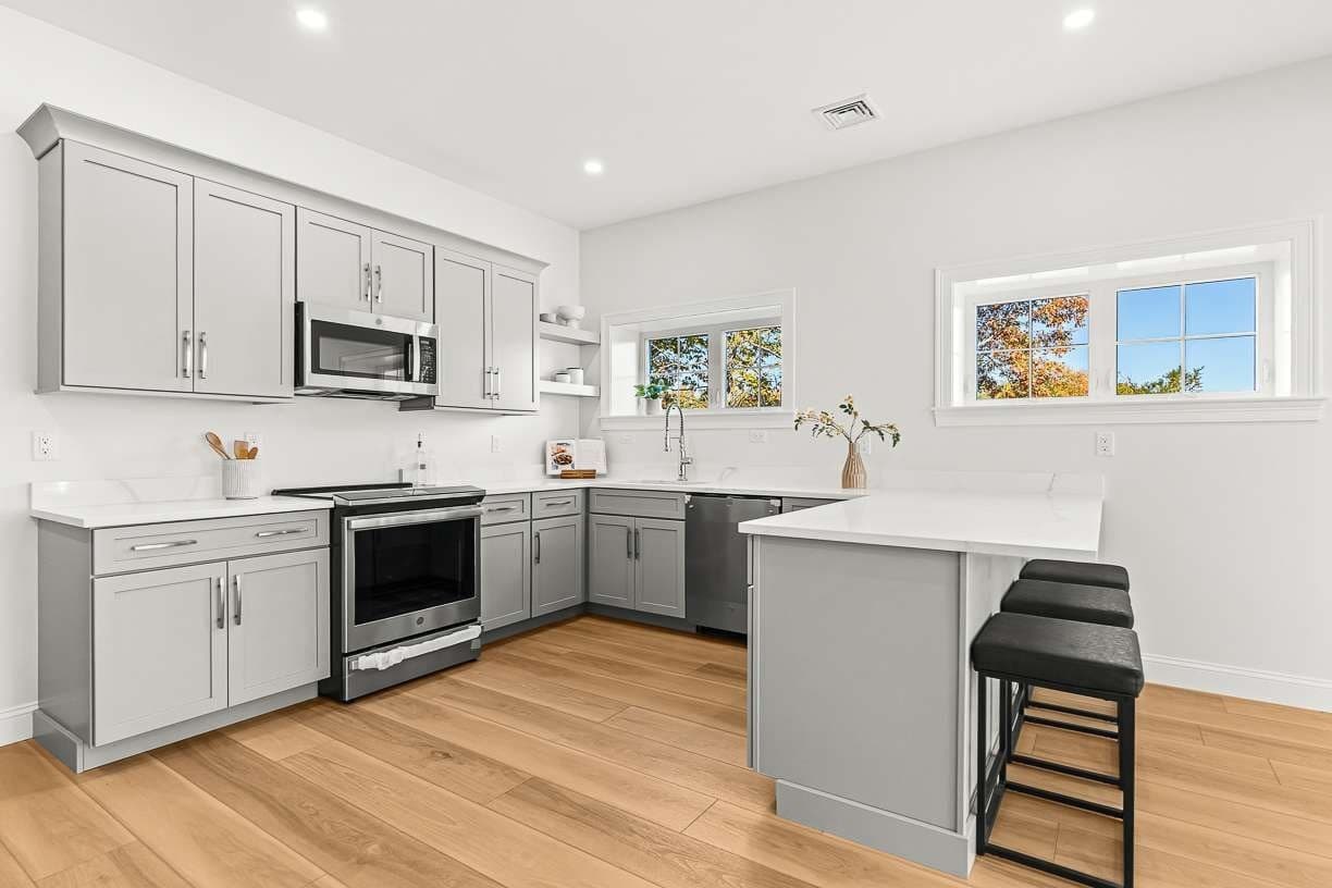 Single Family Residence at 14 Liana Street, Woburn MA 01801, Woburn, photo 20 of 42