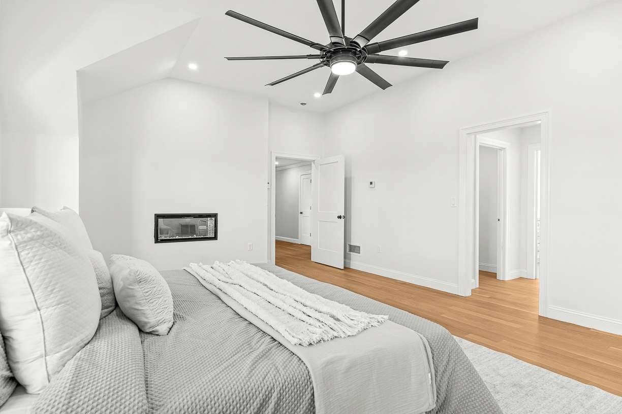 Single Family Residence at 14 Liana Street, Woburn MA 01801, Woburn, photo 30 of 42