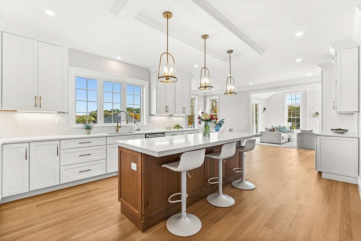 Single Family Residence at 14 Liana Street, Woburn MA 01801, Woburn, photo 14 of 42