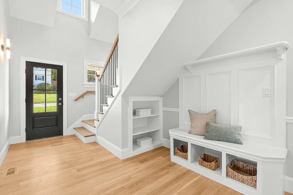 Single Family Residence at 14 Liana Street, Woburn MA 01801, Woburn, photo 11 of 42