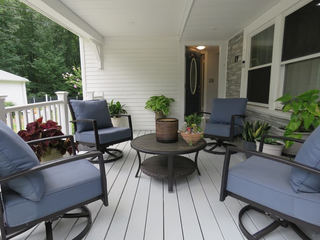 89 N High Street, Foxboro MA 02035 photo 22